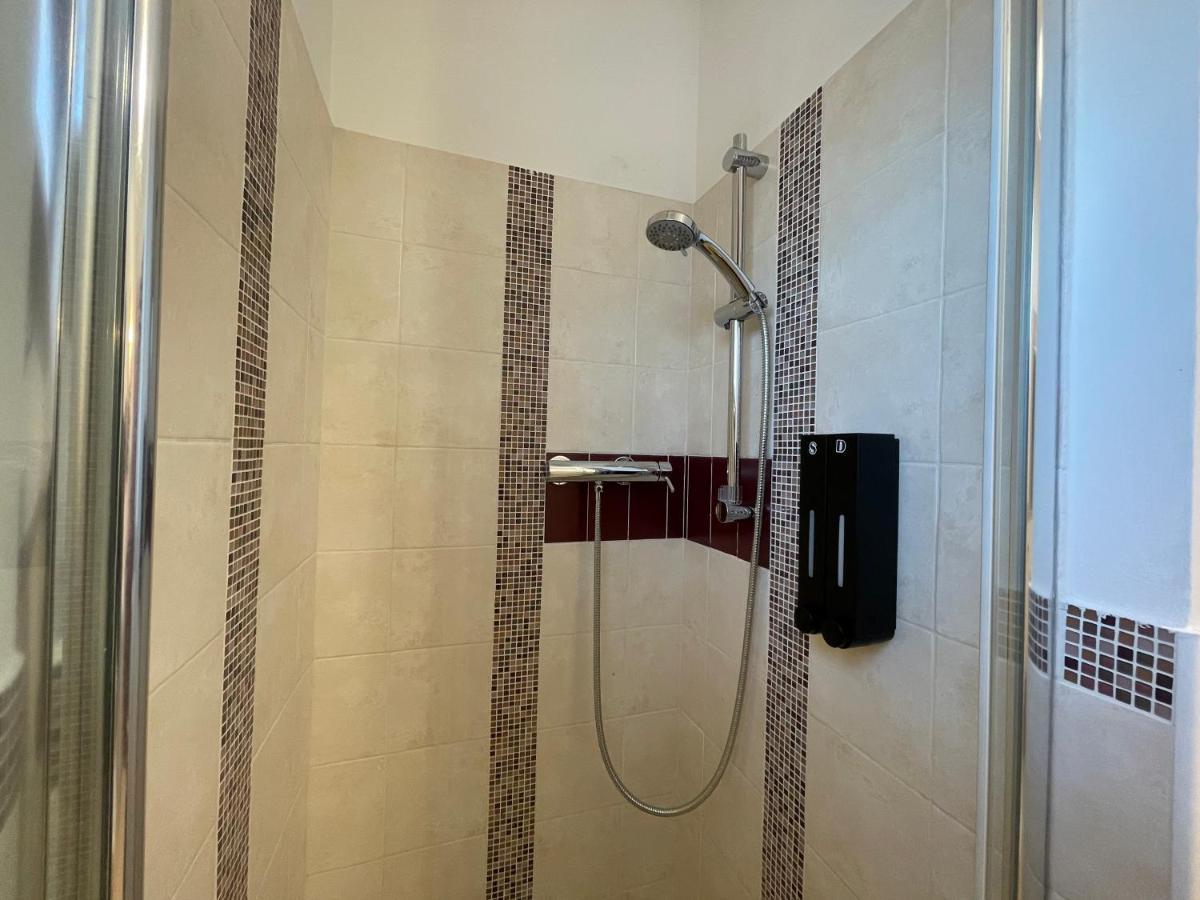 Casa Katiu' Due Camere Indipendenti In Appartamento Di 83 Mq Λ' Άκουιλα Εξωτερικό φωτογραφία